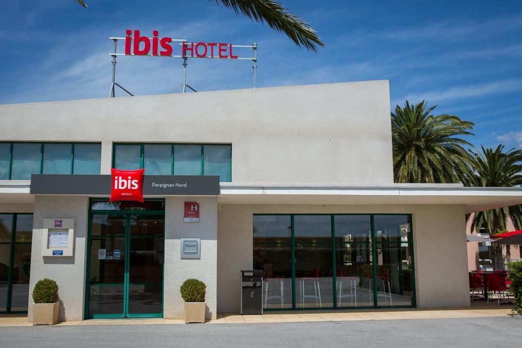 Ibis Perpignan Nord Rivesaltes Hotell Exteriör bild